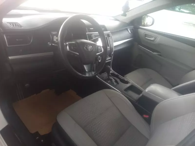 Toyota Camry - 2015