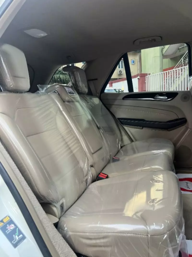 Mercedes-Benz ML 350 - 2012