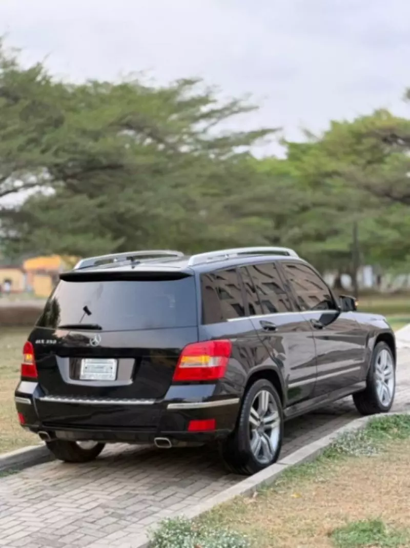 Mercedes-Benz GLK-Class - 2012