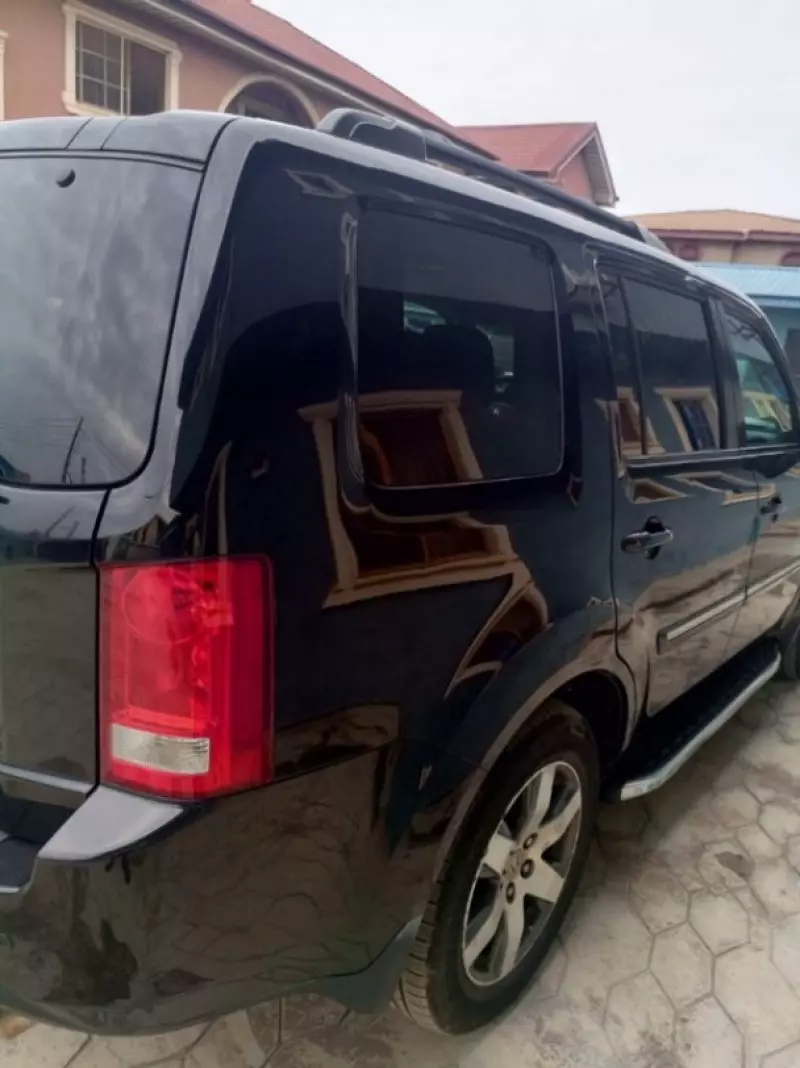 Honda Pilot   - 2012