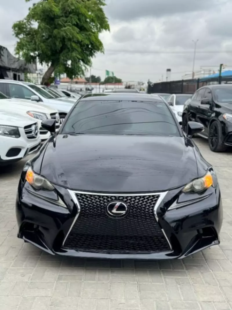 Lexus IS 250