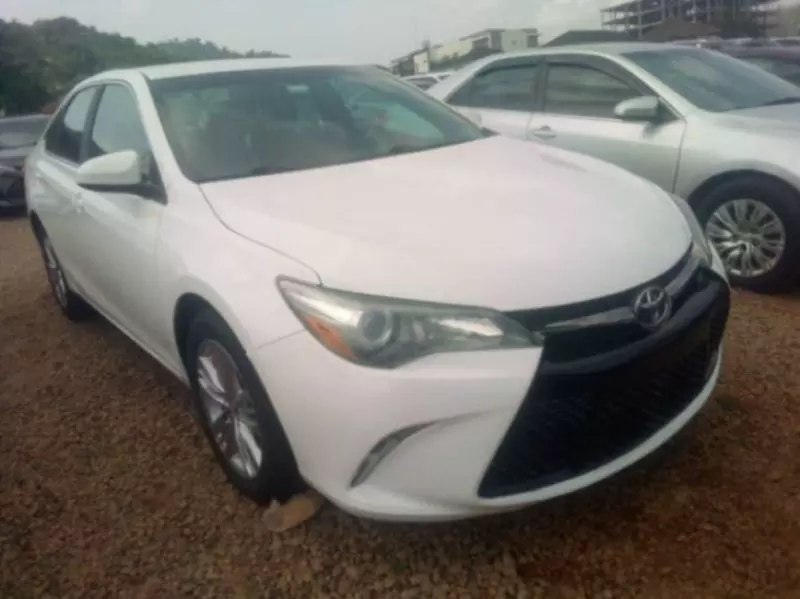 Toyota Camry   - 2015