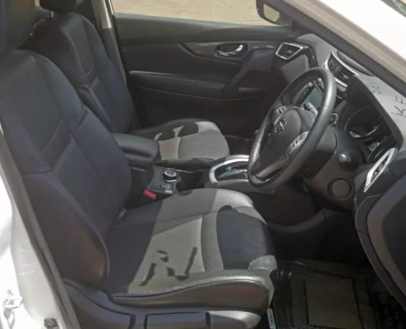 Nissan X- trail   - 2016