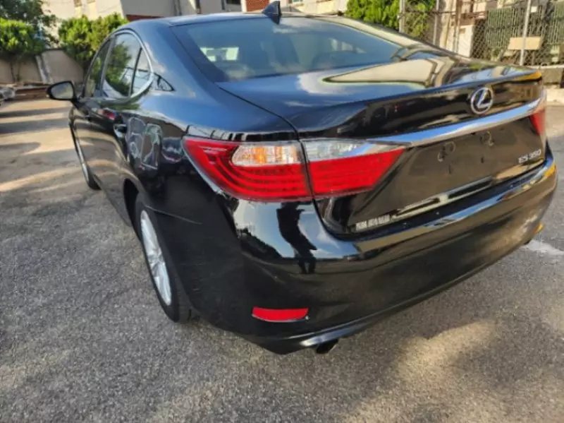 Lexus ES 350   - 2015