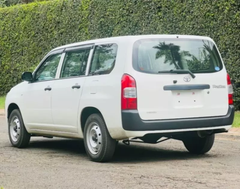 Toyota Probox    - 2018