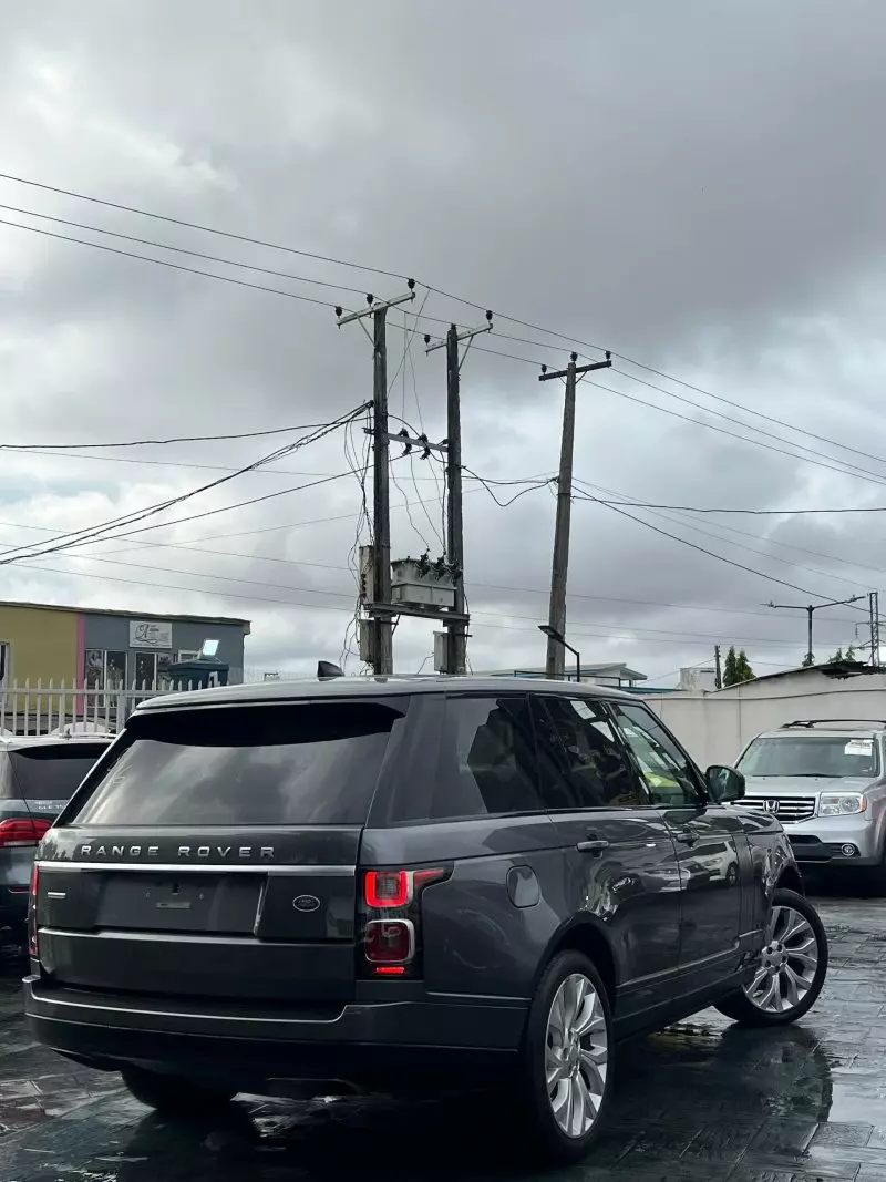 Land Rover Range Rover   - 2018