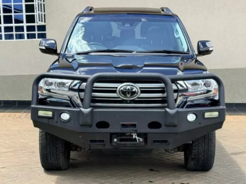 Toyota Landcruiser Sahara - 2018