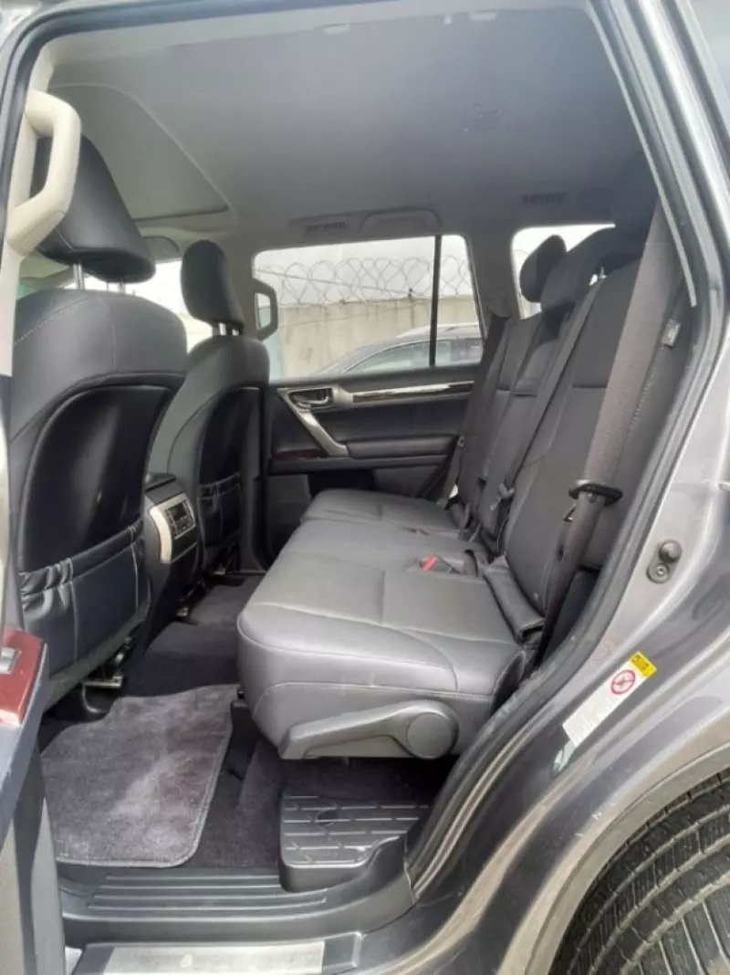 Lexus GX 460   - 2019