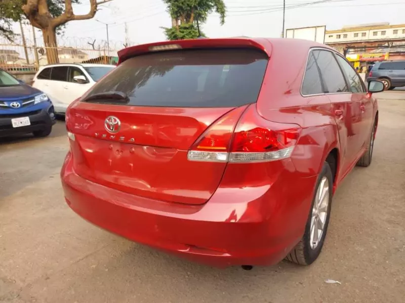 Toyota Venza   - 2009