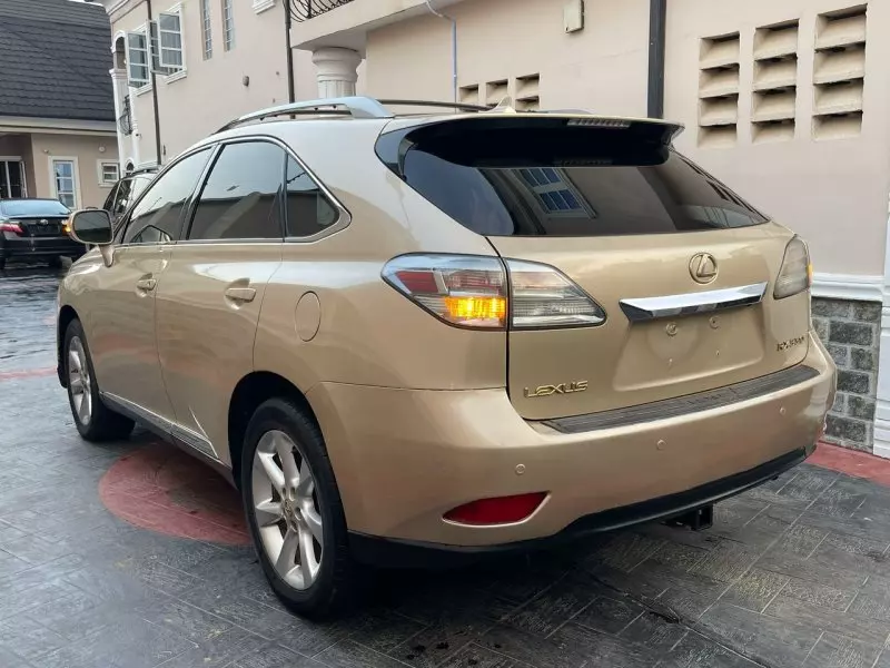 Lexus RX 350   - 2010