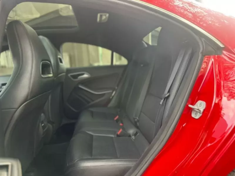 Mercedes-Benz CLA 250 - 2014
