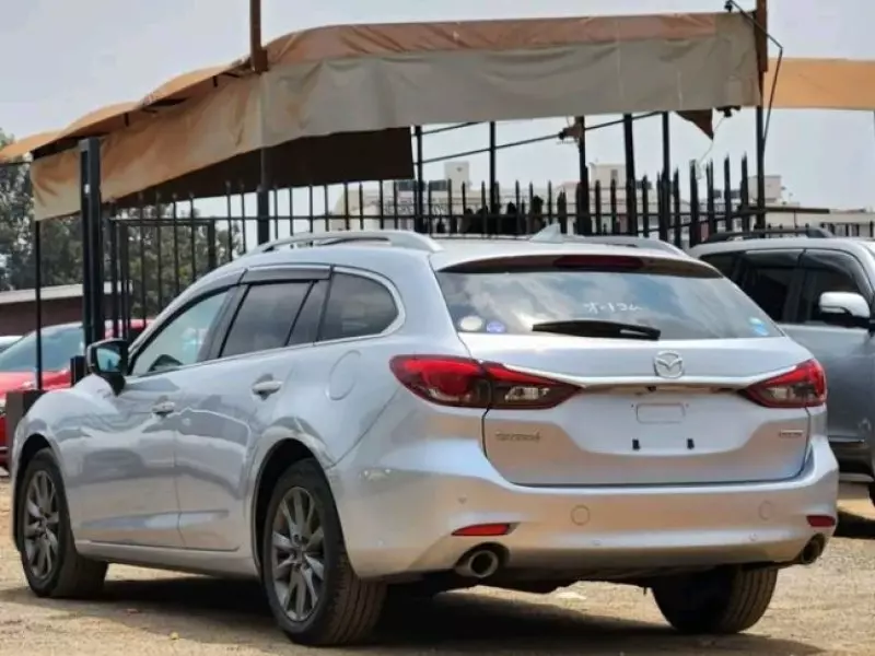 Mazda 6   - 2019