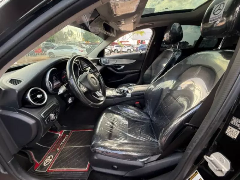 Mercedes-Benz C 300 - 2015