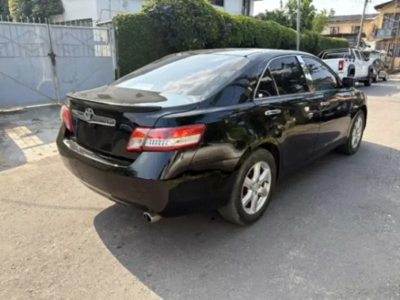 Toyota Camry   - 2007