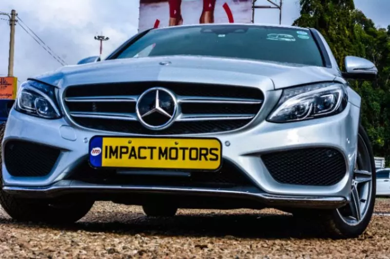 Mercedes-Benz C200   - 2016