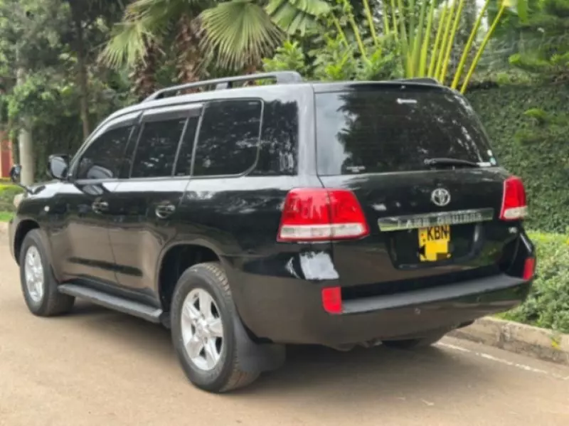 Toyota Land Cruiser   - 2008