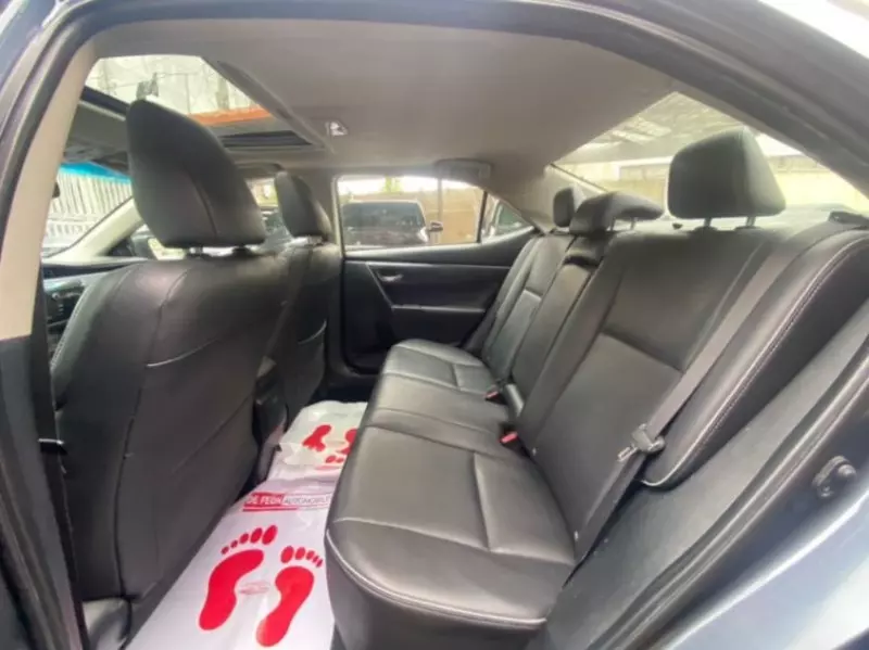 Toyota Highlander   - 2015