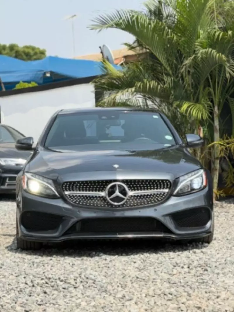 Mercedes-Benz C 300