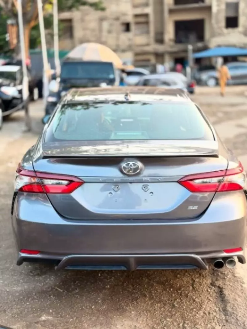 Toyota Camry   - 2021