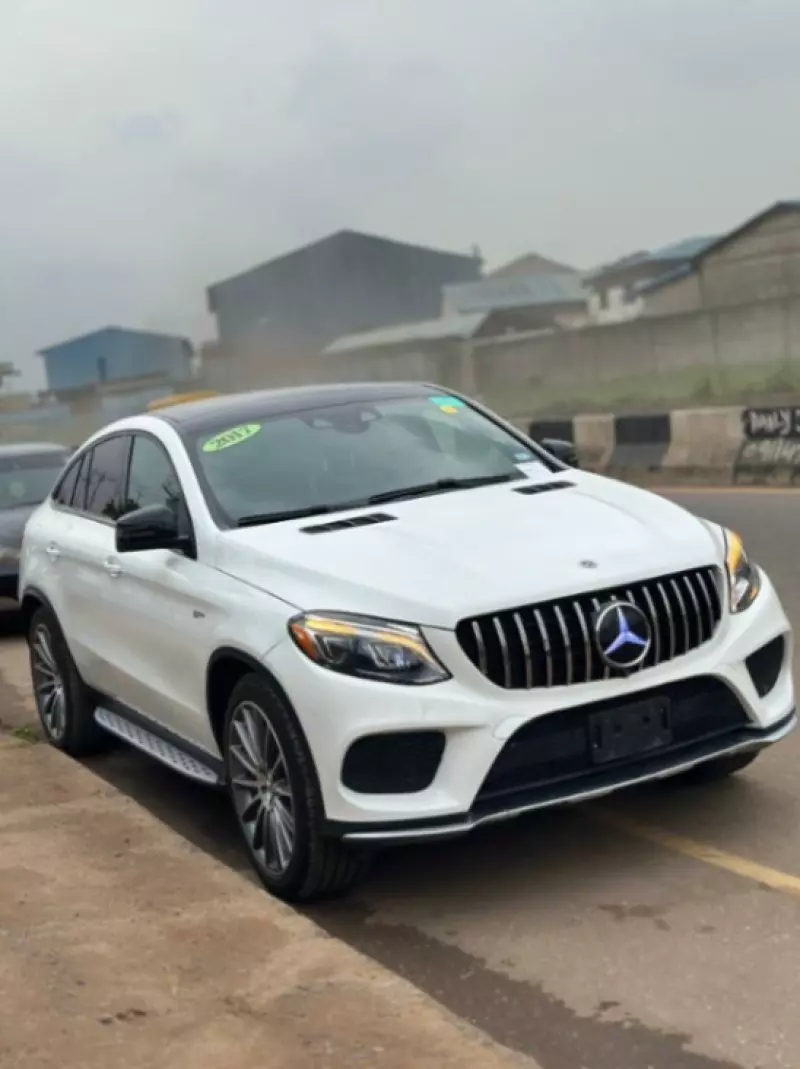 Mercedes-Benz GLE 43 AMG   - 2017