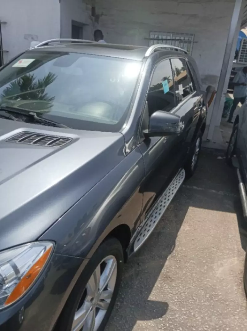 Mercedes-Benz 350   - 2013