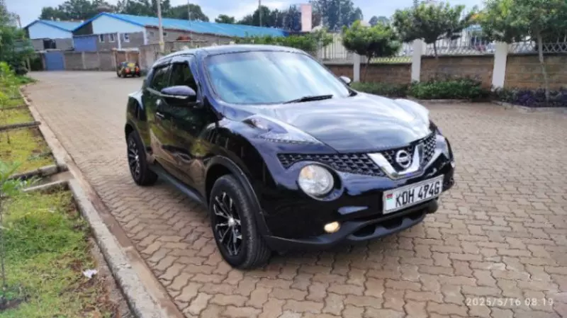 Nissan Juke   - 2015