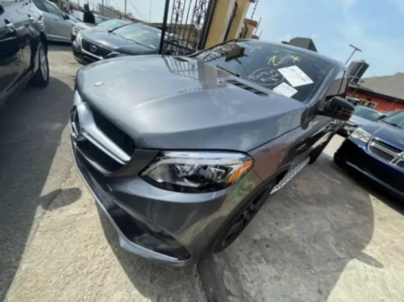Mercedes-Benz GLE 63 AMG   - 2017