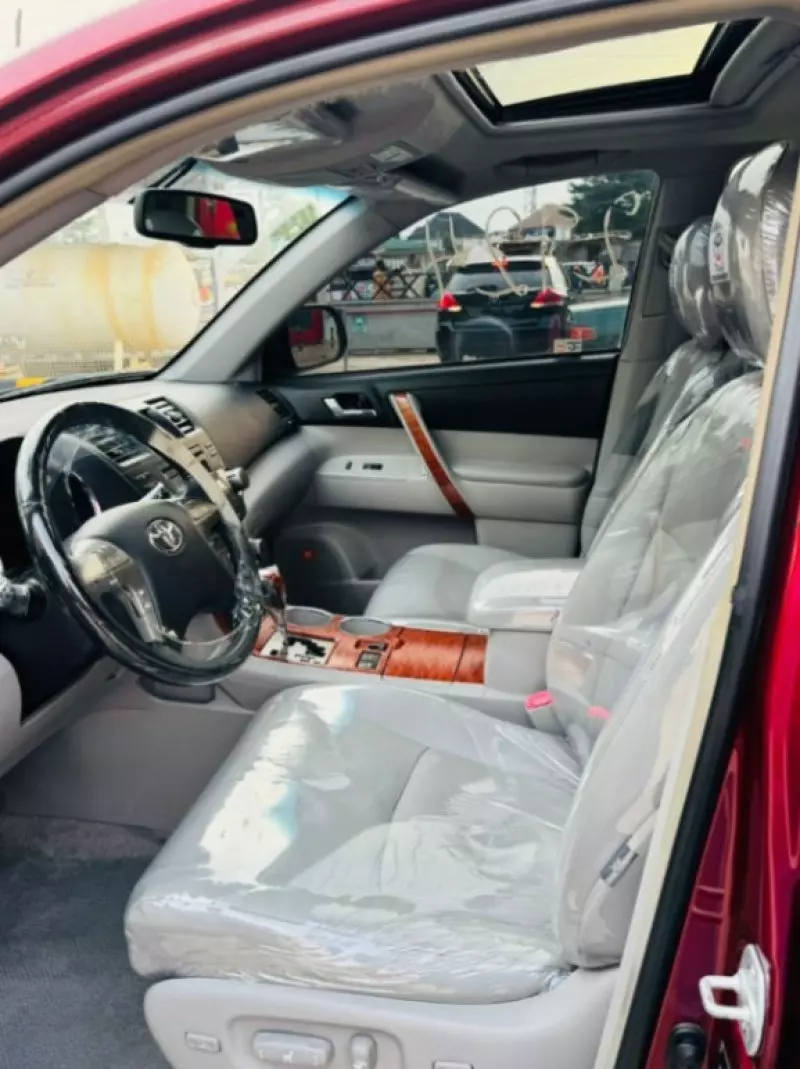 Toyota Highlander   - 2008