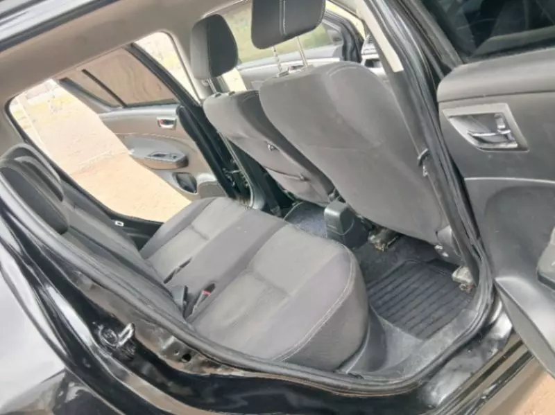 SUZUKI Swift RS   - 2013