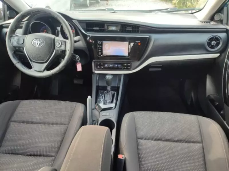 Toyota Corolla iM   - 2017