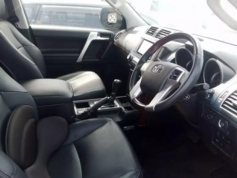 Toyota Landcruiser Prado   - 2015
