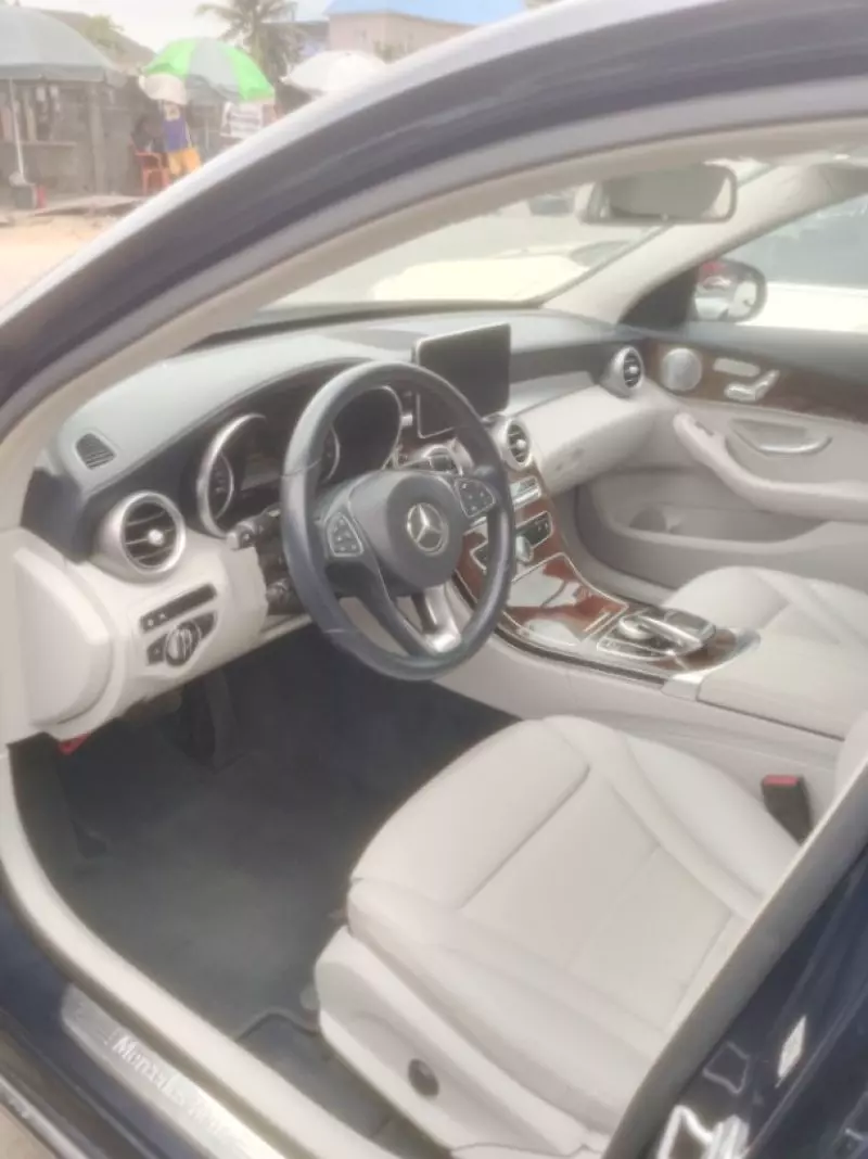 Mercedes-Benz C 300   - 2016