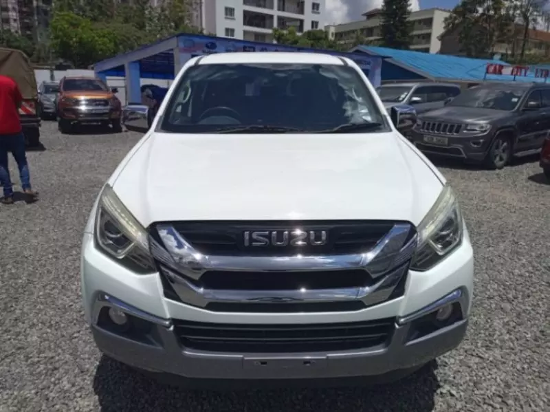 Isuzu MUX   - 2019
