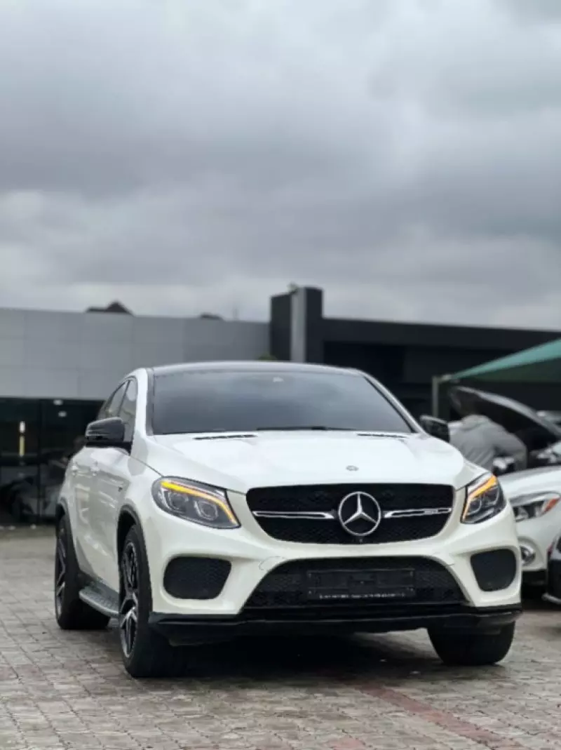 Mercedes-Benz GLE 43 AMG   - 2017