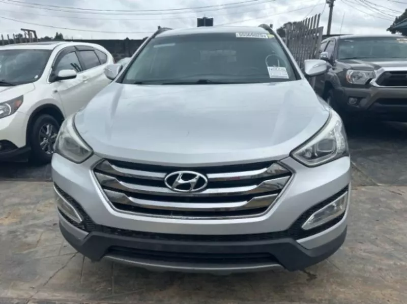 Hyundai Santa Fe - 2013