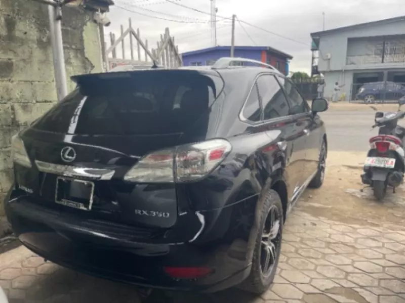 Lexus RX   - 2010