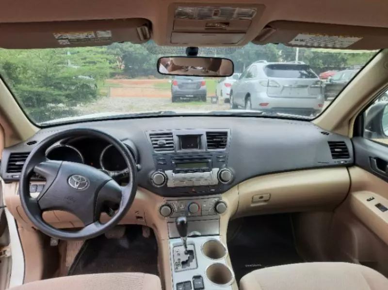Toyota Highlander   - 2009