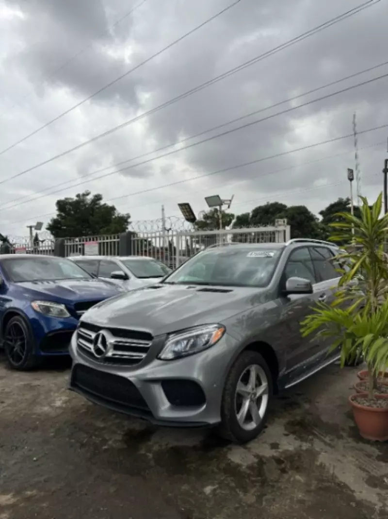 Mercedes-Benz GLE 350   - 2016