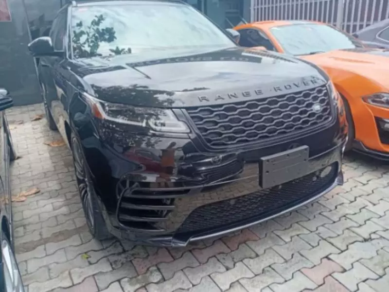 Land Rover Range Rover Velar   - 2019