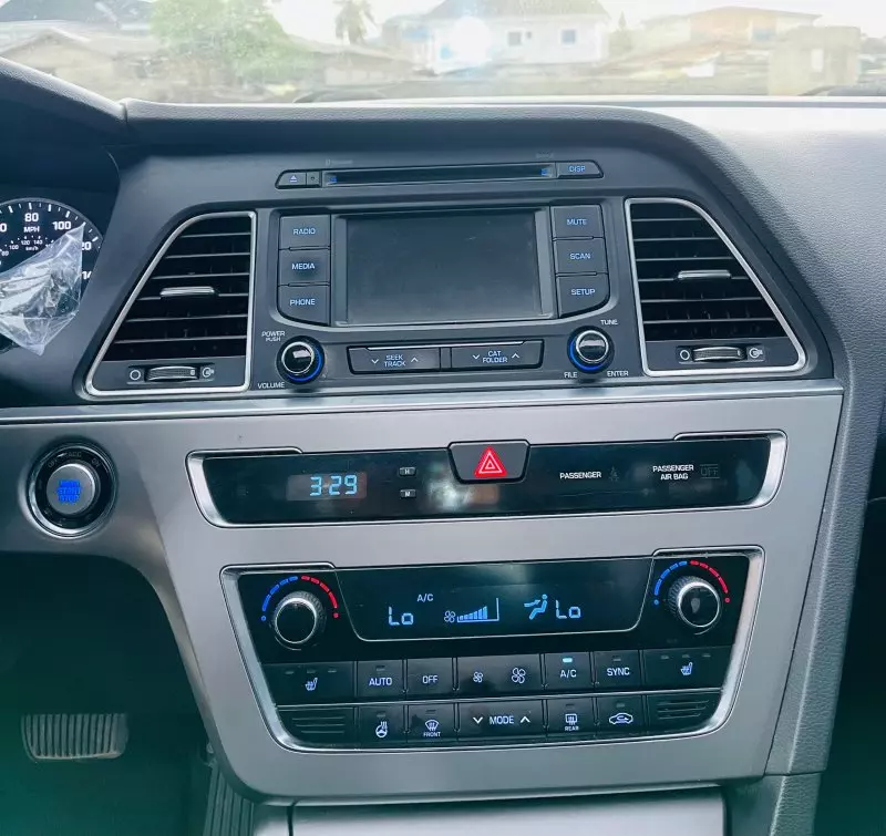 Hyundai Sonata   - 2015