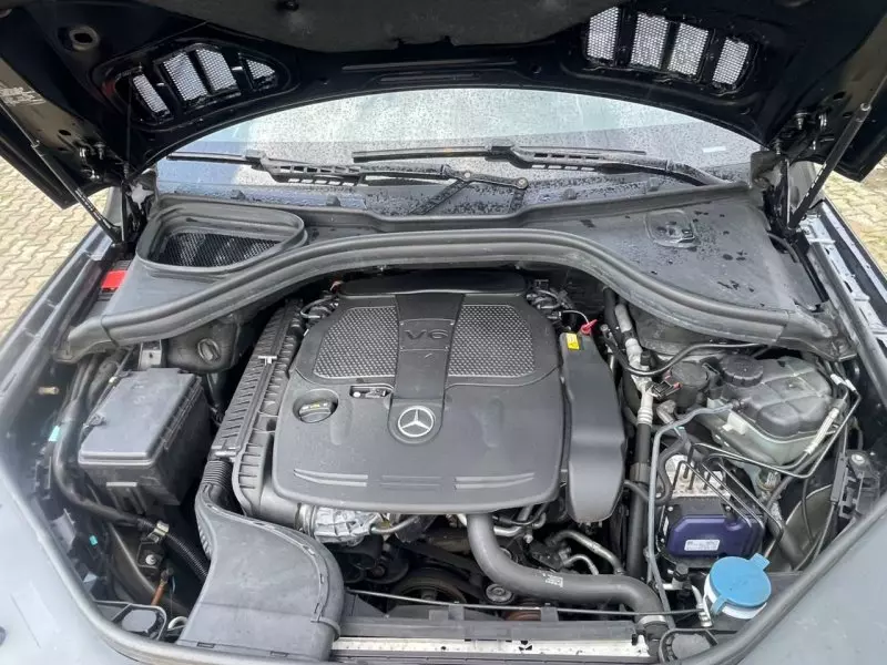 Mercedes-Benz ML 350   -