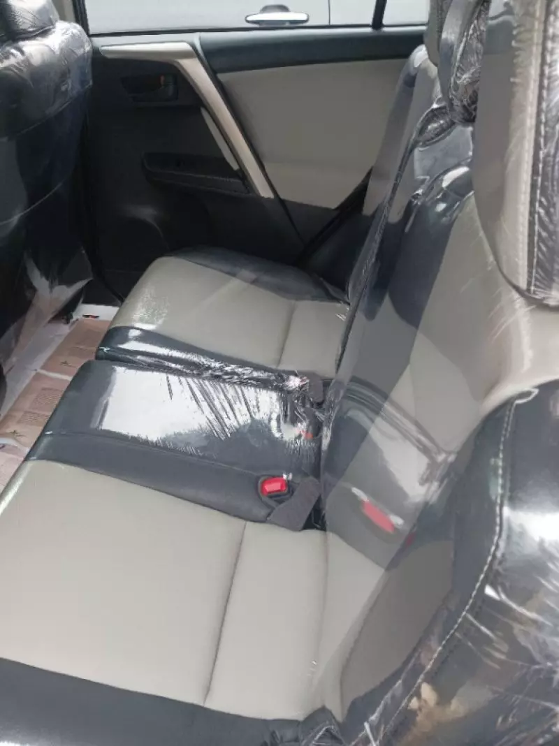 Toyota RAV 4   - 2014