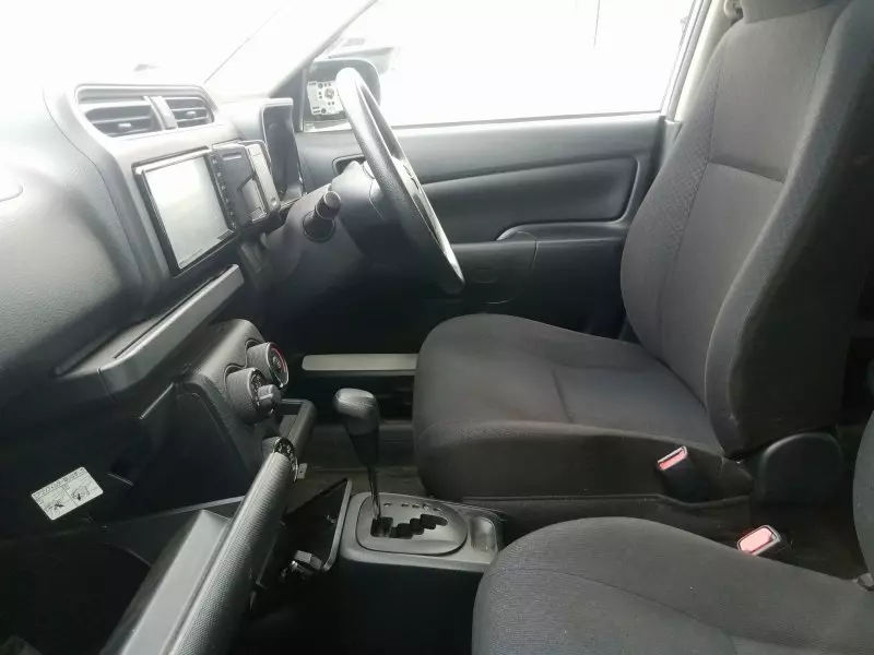 Toyota Probox    - 2015