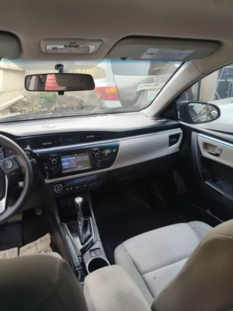 Toyota Corolla   - 2015