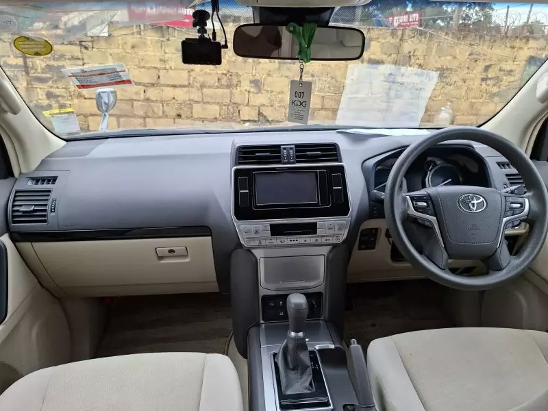 Toyota Landcruiser Prado   - 2020