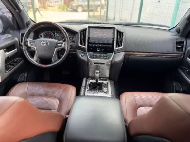 Toyota Land Cruiser   - 2006