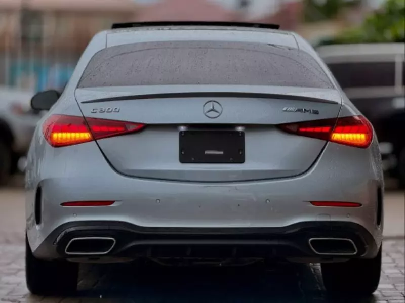 Mercedes-Benz C 300   - 2022