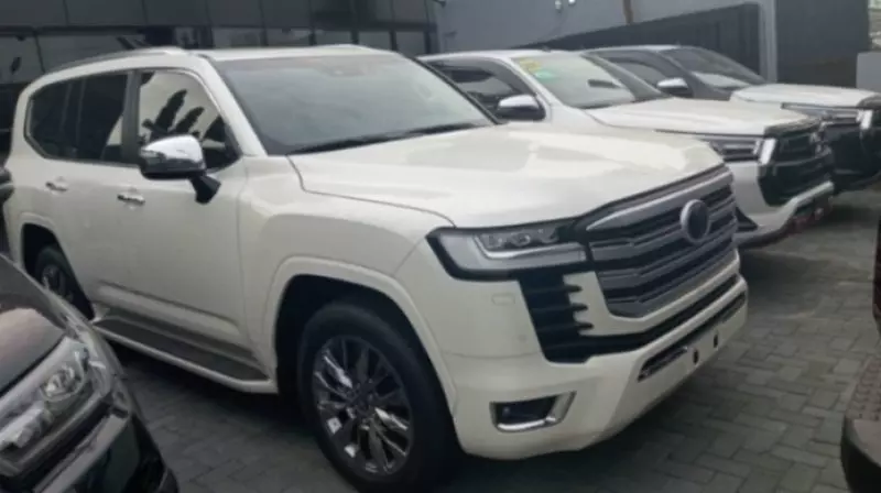 Toyota Land Cruiser   - 2022