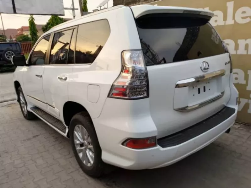Lexus GX 460