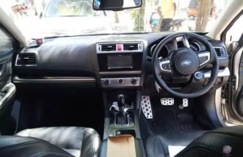 Subaru Outback   - 2015